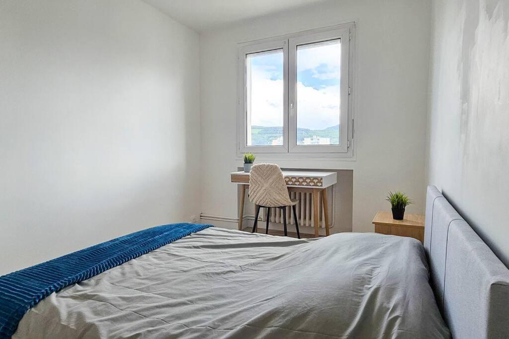 C'Est Chez Maurice! 4 Ch Wifi Balcon Parking Free Apartment Сент Етиен Екстериор снимка
